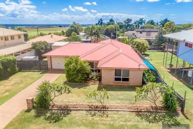 House For Sale , Qunaba, Queensland