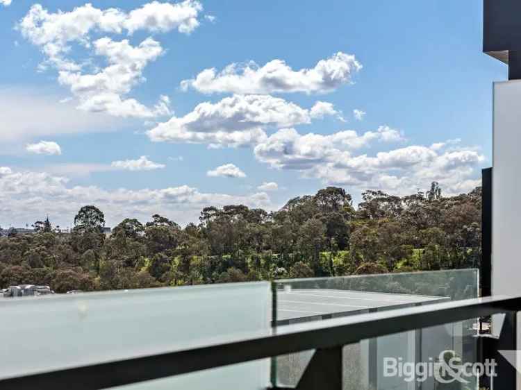 Melbourne 1-Bedroom Apartment 152m² Lap Pool Gym