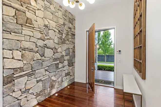 House For Sale in Ballarat, Victoria