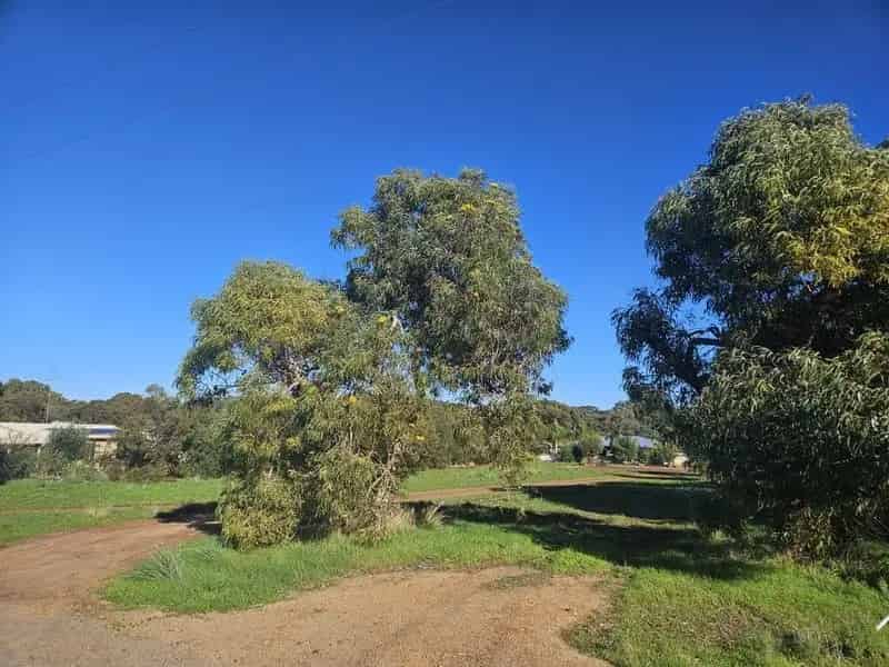 Buy Land in Prime Location Quiet Cul De Sac with Future Investment Potential