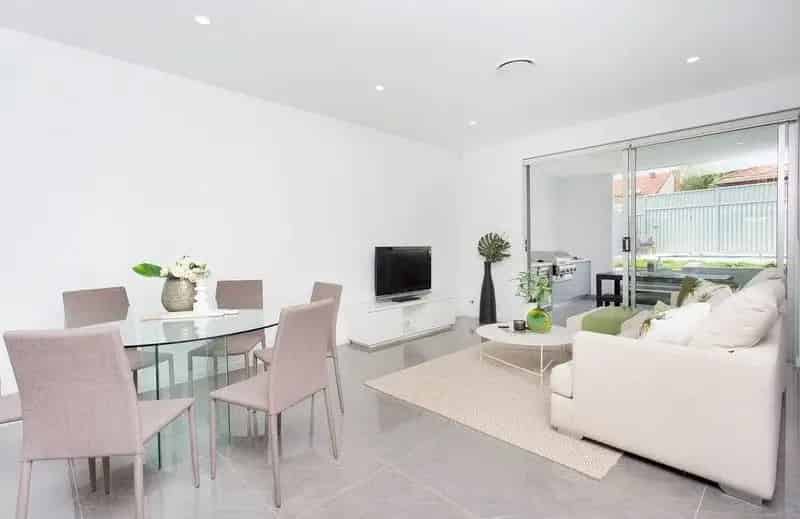 Real Estate For Lease - 6 Mcintosh Avenue - Padstow Heights , NSW