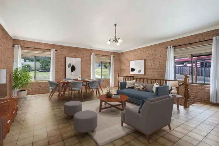 3 Bed Brick Home For Lease Coniston NSW