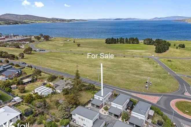 House For Sale in Hobart, Tasmania