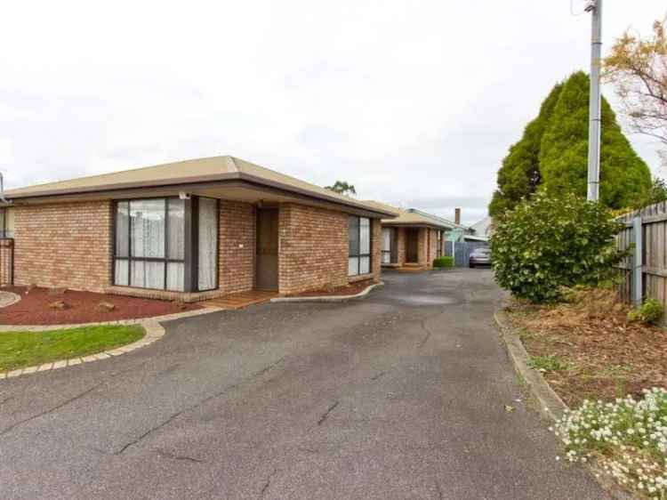 House For Lease - 2/23 Button Street, Mowbray TAS 7248