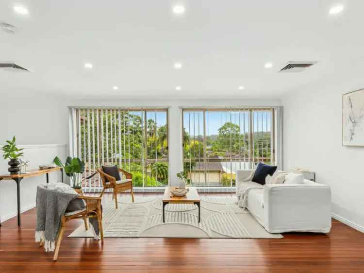 Elevated 4 Bed Home in Ourimbah Near Schools and M1