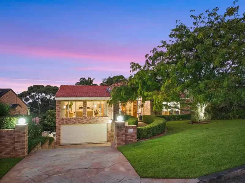 Real Estate For Sale - 145 Brokers Road - Balgownie , NSW