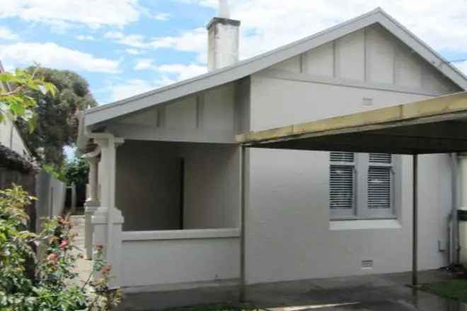 Charming Cottage 2 Beds Formal Lounge Updated Kitchen Carport