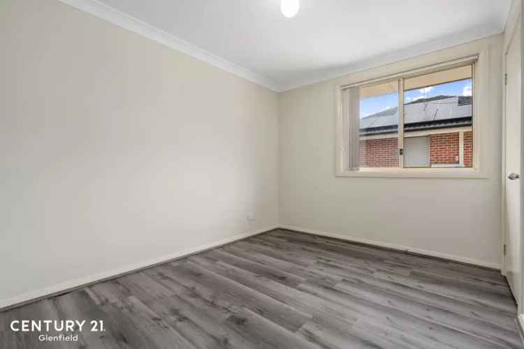 52 Maple Road, Casula NSW 2170 - House Auction