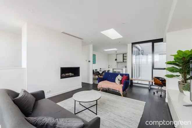 House For Sale in Melbourne, Victoria