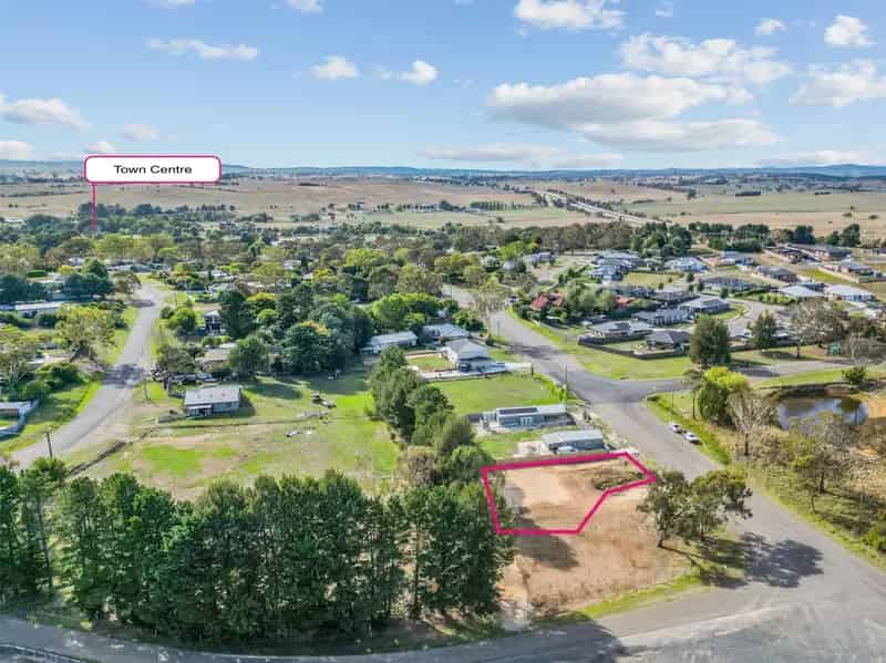 Build residential block in Gunning ready for your dream home