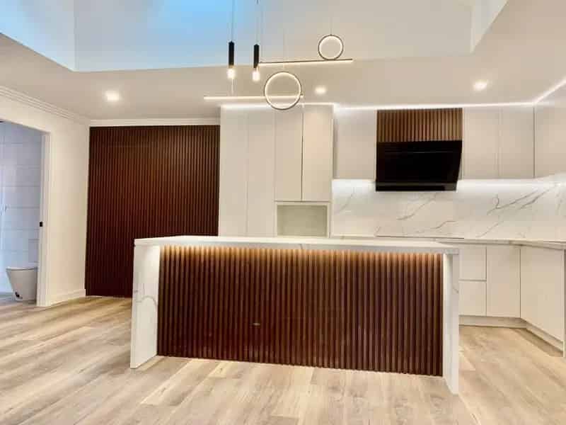 2 rooms house of 242 m² in Sydney
