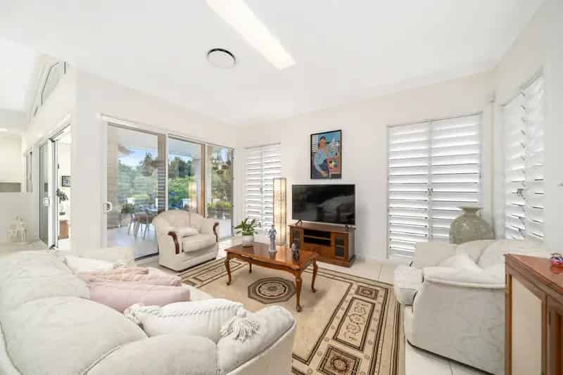 Prestige, Style, and Security: The Ultimate Family Home at Kurrajong Drive!