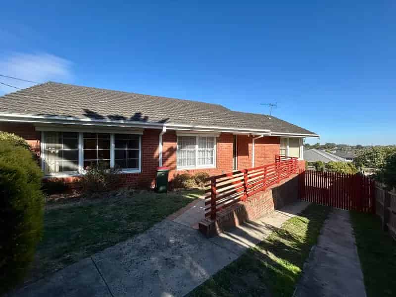 House For Rent , 51, Macedon Road, Melbourne, Victoria