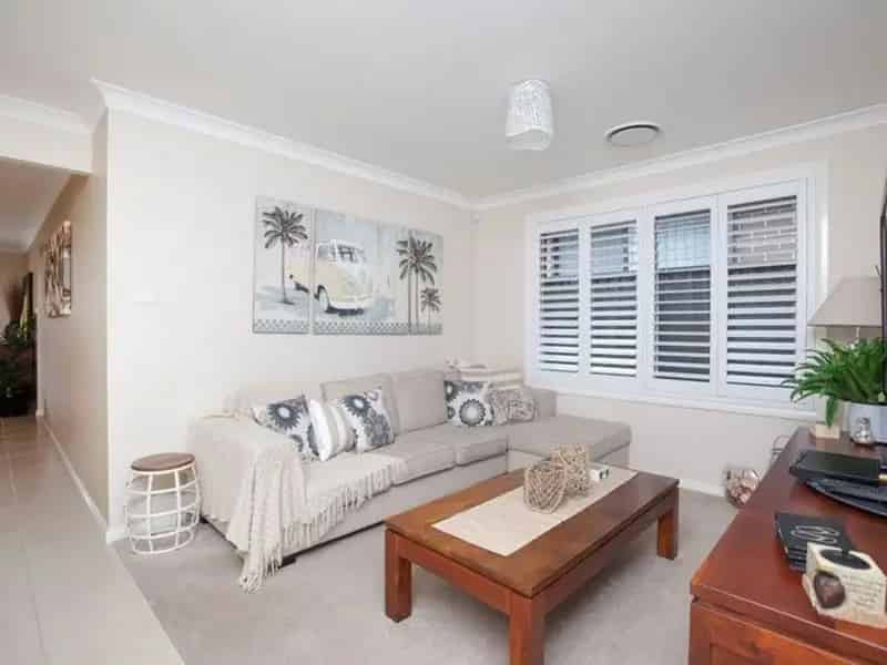 Real Estate For Lease - 35 Rosella Circuit - Gregory Hills , NSW