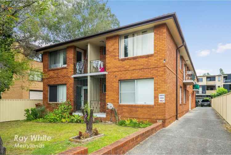 Merrylands 2 Bed Unit Near Stockland Shopping Centre