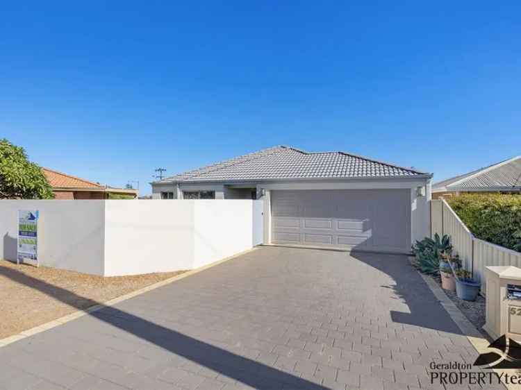 House For Sale in Geraldton, Western Australia