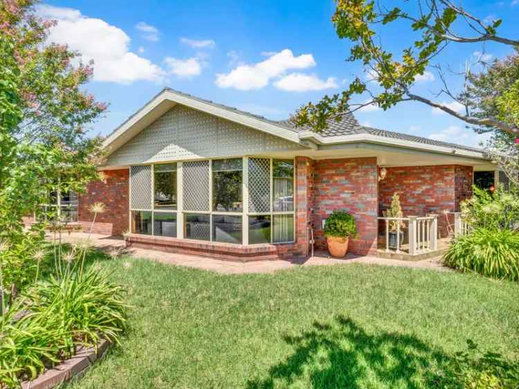 4-Bedroom Home with Spa, Pergola and Sheds