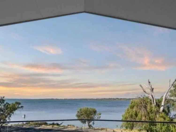 House For Sale in City of Mandurah, Western Australia