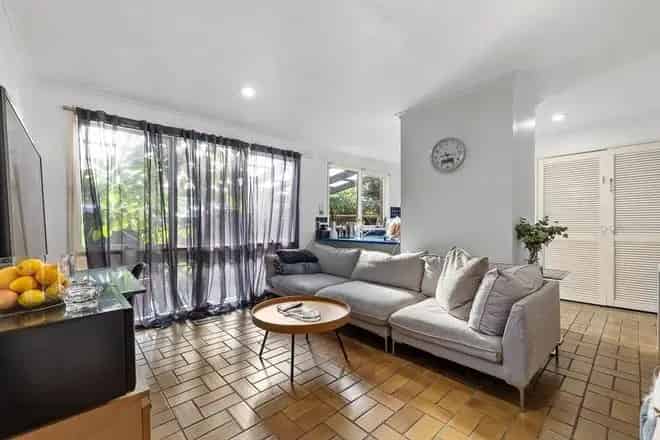 House For Sale , 393, Queen Street, Melbourne, Victoria