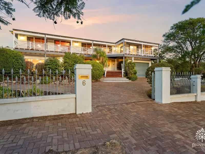 House For Sale , City Of Kalamunda, Western Australia
