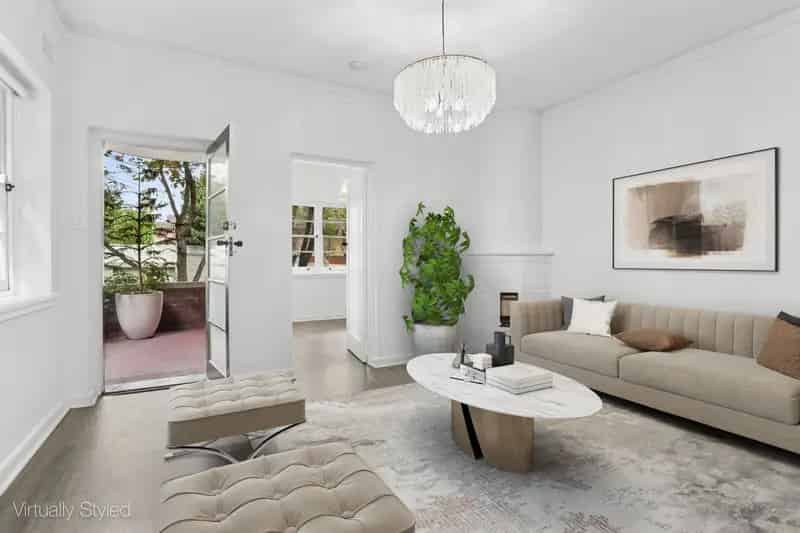 Stylishly Renovated Two-Bedroom Apartment in the Heart of Woollahra