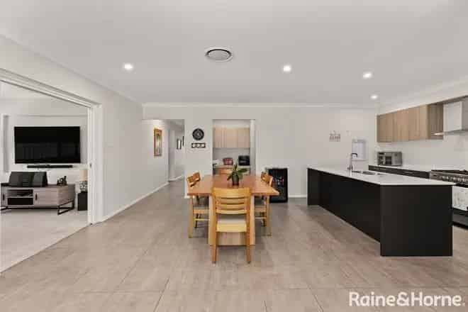House For Sale , Newcastle-Maitland, New South Wales