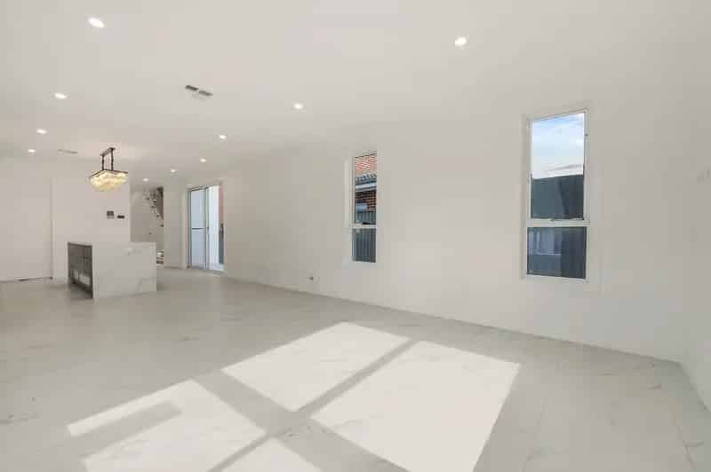 40 University Drive, Campbelltown NSW 2560 - House For Lease