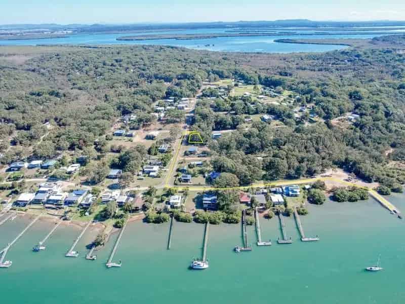 Buy Corner Block Land with Water Views in Stradbroke Island