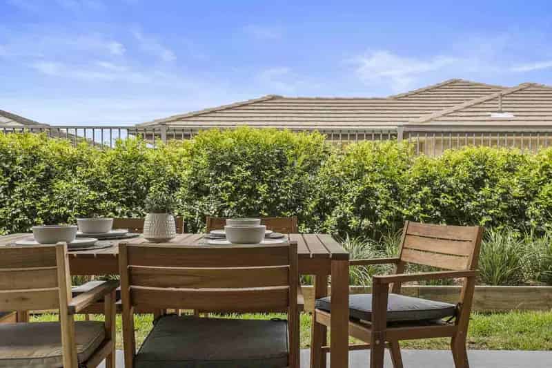 Kingsford-Smith Village, Richmond