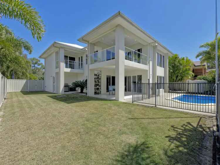 House For Sale in Moore Park Beach, Queensland