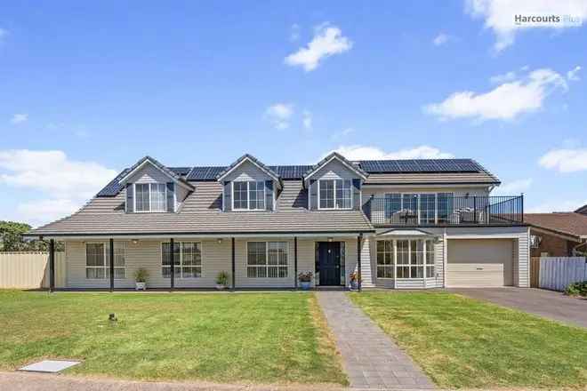 Seven Bedroom Family Home Near Beach