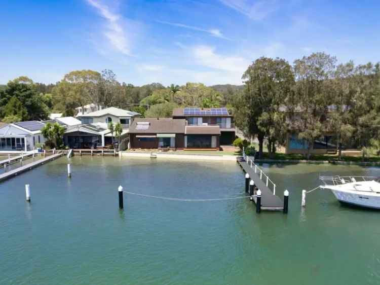 Rent Deep Waterfront House with Scenic Views in Tranquil Location