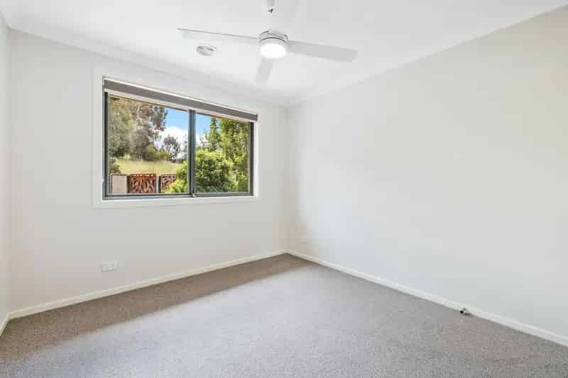 Real Estate For Lease - 16/21 Thunder Circuit - Harrison , ACT