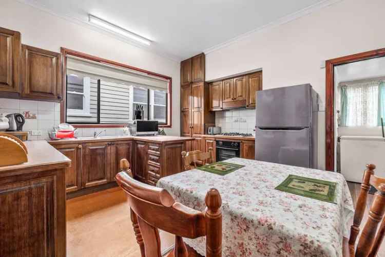 Rent Charming Period Home in Ballarat with Ample Space and Comfort