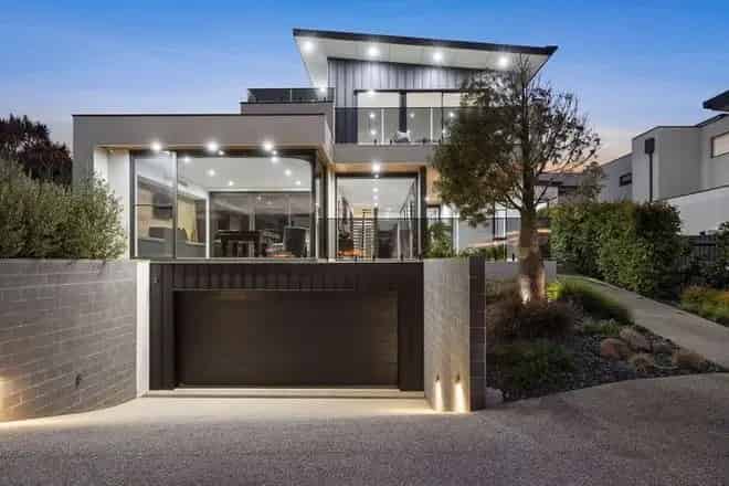 House For Sale , 38, Surf Coast Highway, Torquay, Victoria