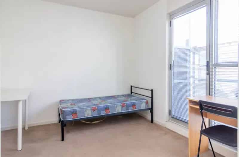1 room apartment of 99 m² in Melbourne
