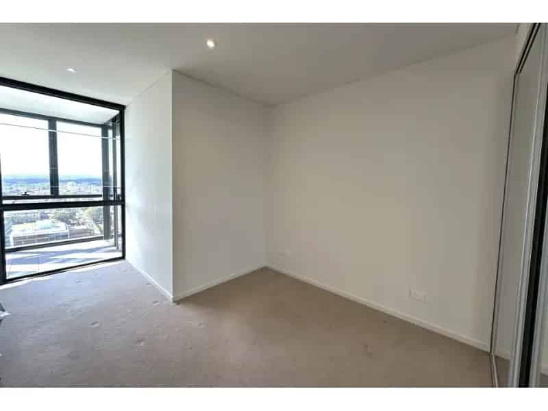 Executive Living In A Prime Location - Level 24, 2Bedrooms + Study Room