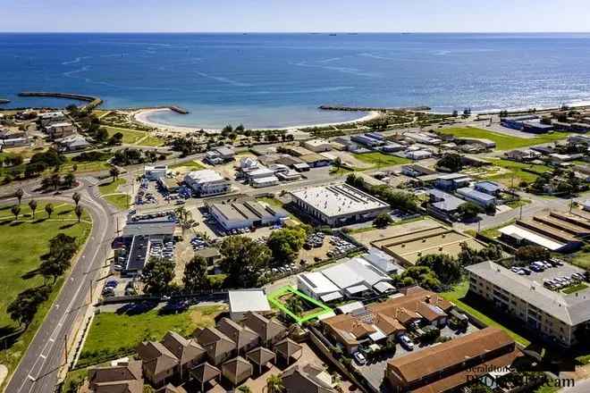 Land For Sale in Geraldton, Western Australia