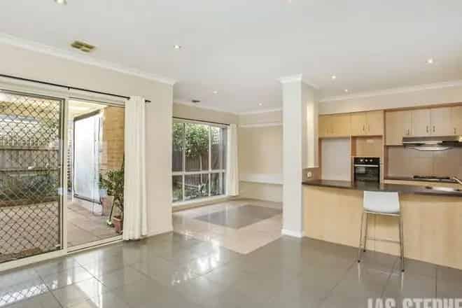 House For Rent , 18, Janson Street, Melbourne, Victoria