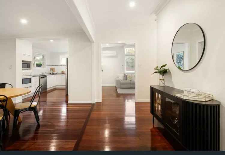 House For Rent in 60, Lucan Avenue, Brisbane City, Queensland