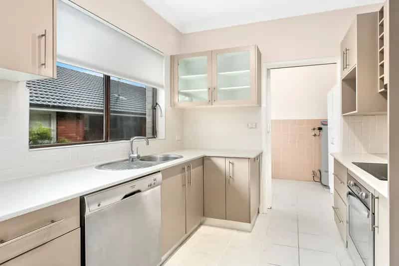 Real Estate For Lease - 4/8 Andover Street - Carlton , NSW