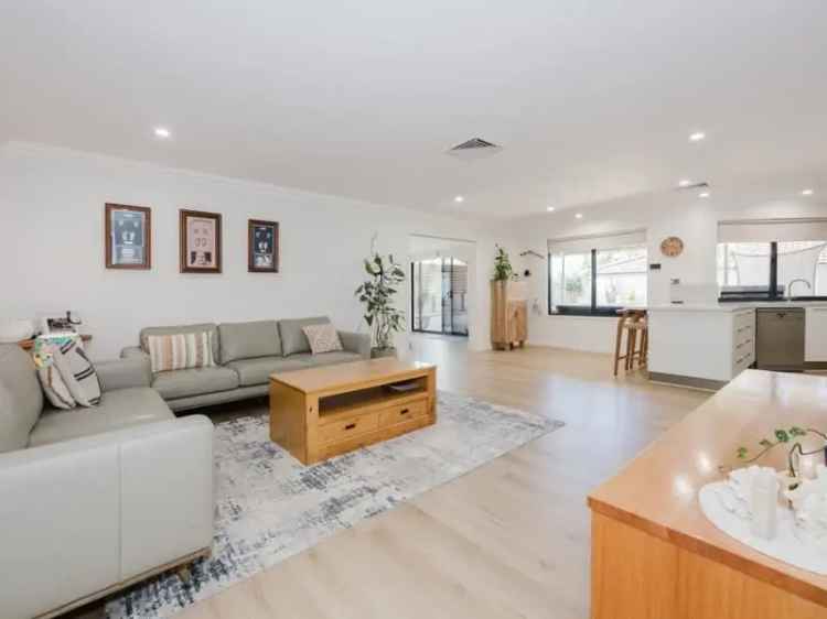 House For Sale in City Of Mandurah, Western Australia