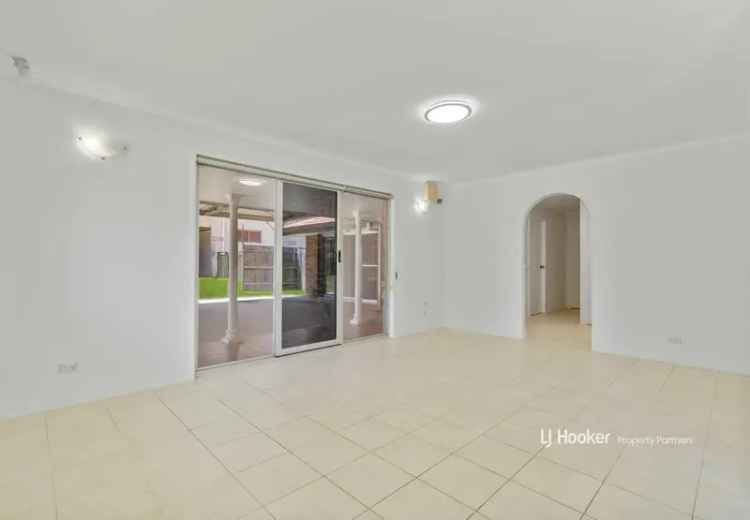 House For Sale in 18, Brooklands Street, Brisbane City, Queensland