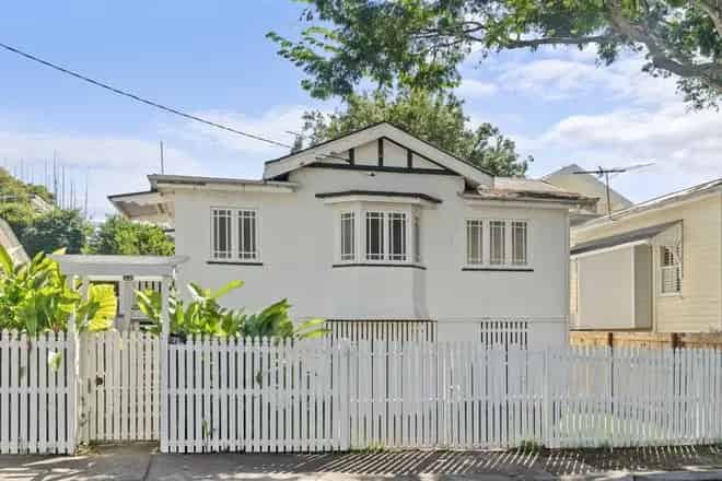 House For Sale , 25, Burrell Street, City of Brisbane, Queensland