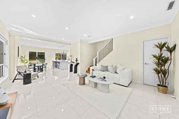 Family Home for Lease Epping NSW Modern Kitchen Four Bedrooms Backyard