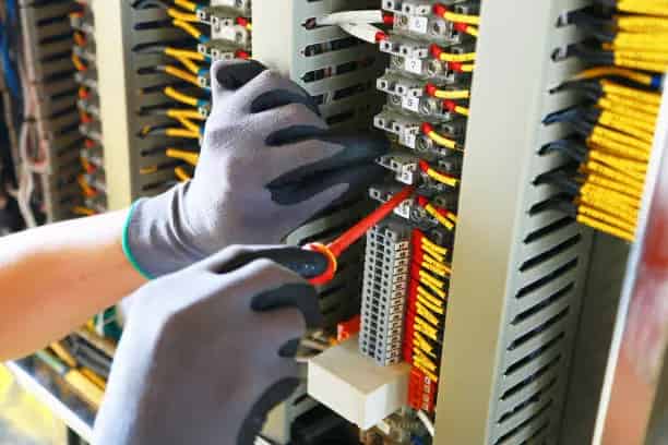 Buy Electrical Workshop in Bowen Basin with Established Contracts