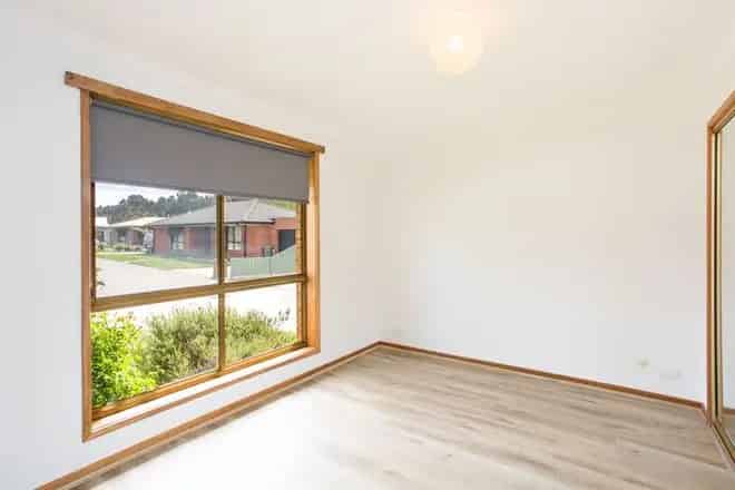 Apartment For Rent , 11, Florence Court, Ballarat, Victoria