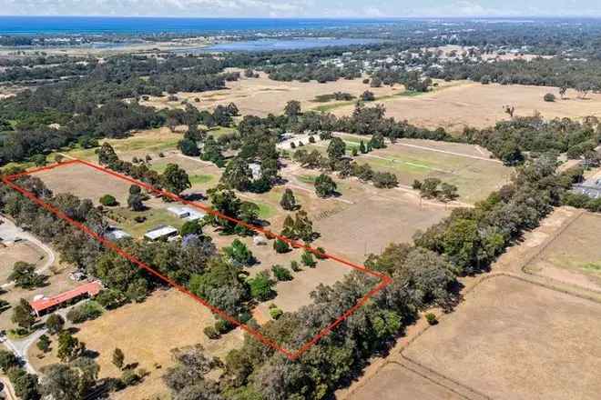 Acreage For Sale in City Of Busselton, Western Australia