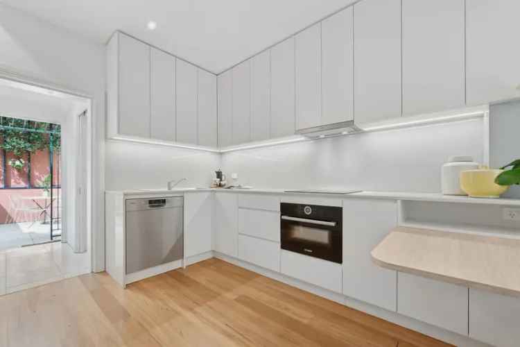 Superbly Renovated Paddington Terrace Near Oxford Street