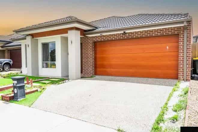 House For Rent , 14, Gambino Crescent, Melbourne, Victoria